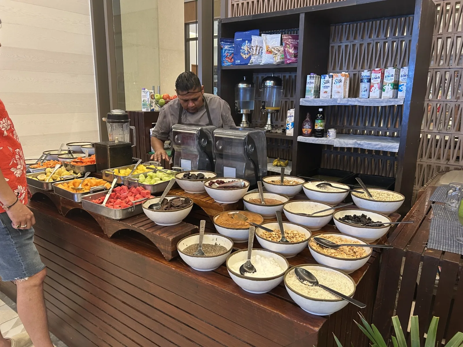 Smoothie bar in the buffet at Hilton Cancun